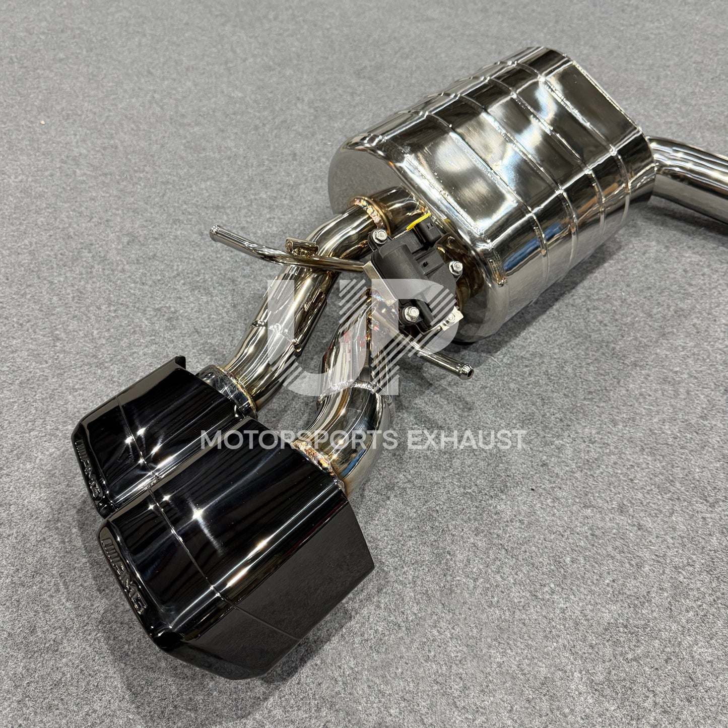 Valved Sport Catback Exhaust System for Mercedes Benz W212 E63 V8