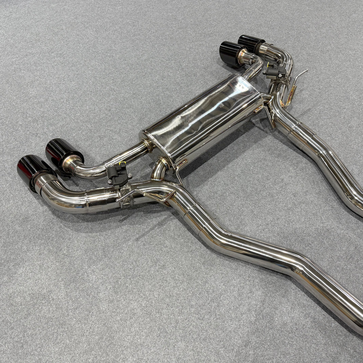 valved exhaust muffler for bwm m5 g90