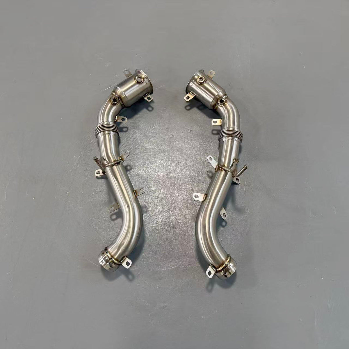 performance downpipe for mclaren 650s 