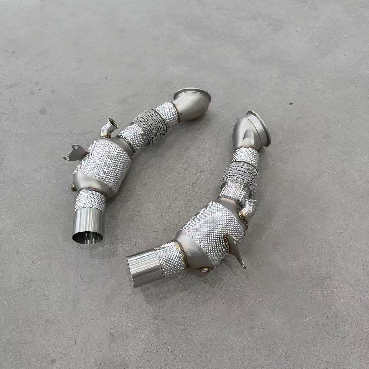 high flow catted downpipe for Ferrari SF90 Spider 3.9T