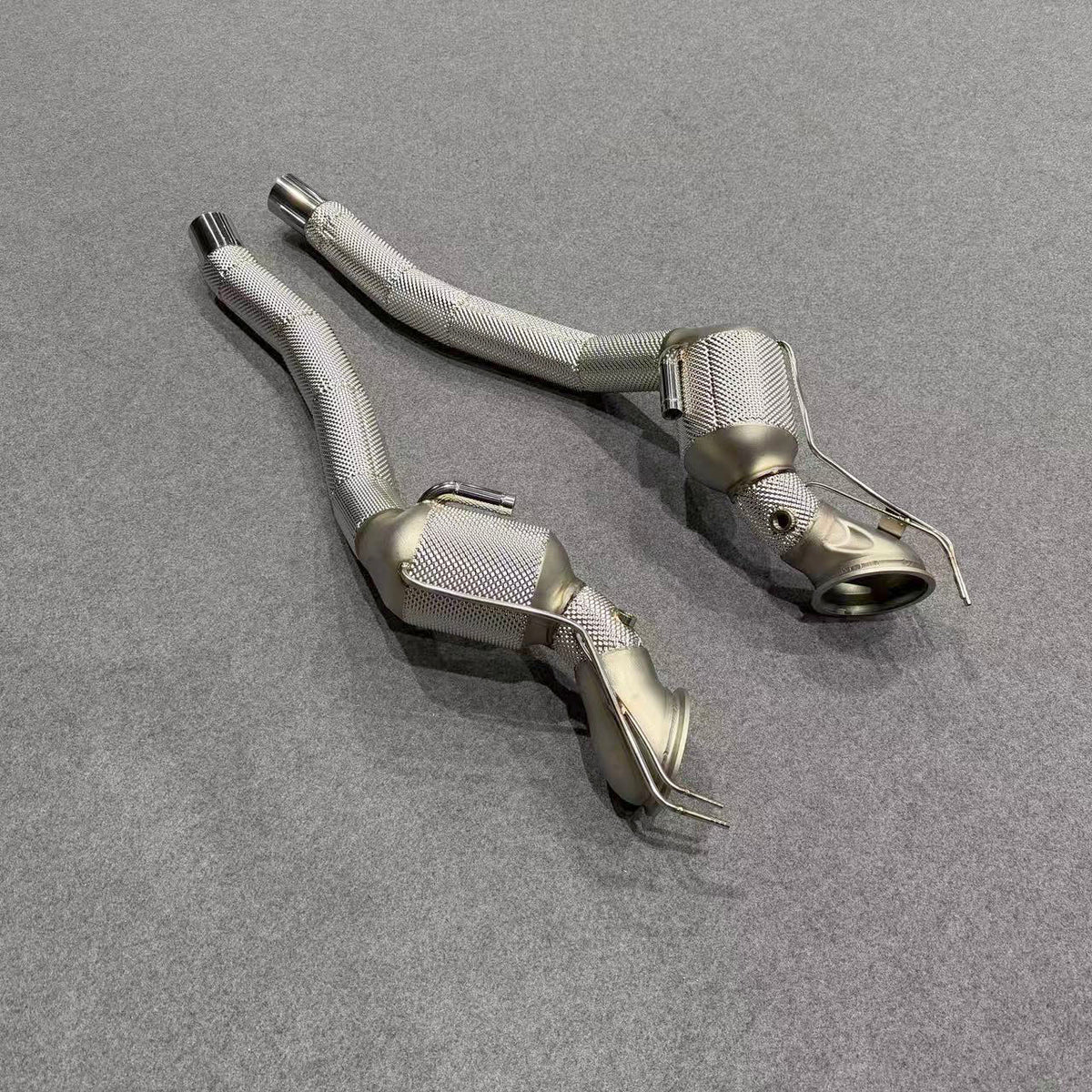 HIGH flow catted downpipe for Ferrari 812 Superfast V12